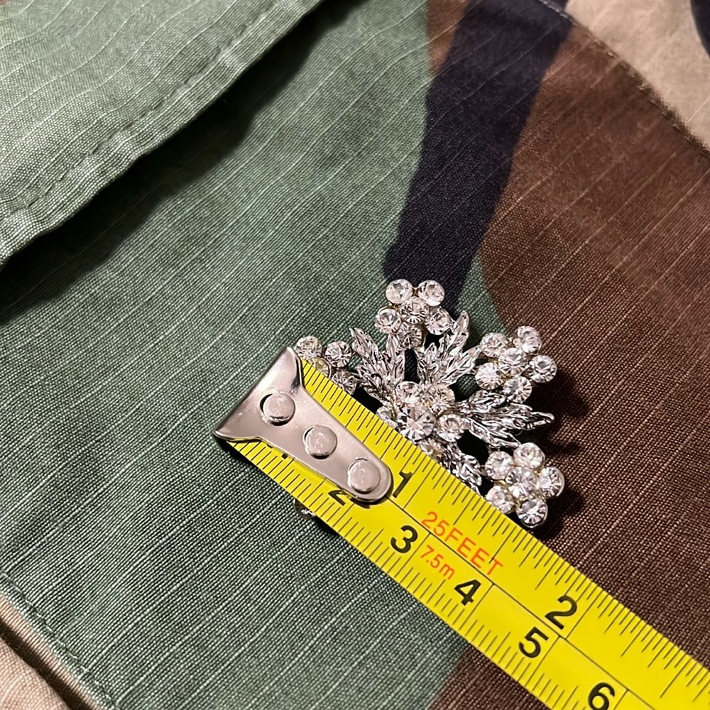 🎁Floral Rhinestone Brooch - Picture 4 of 5